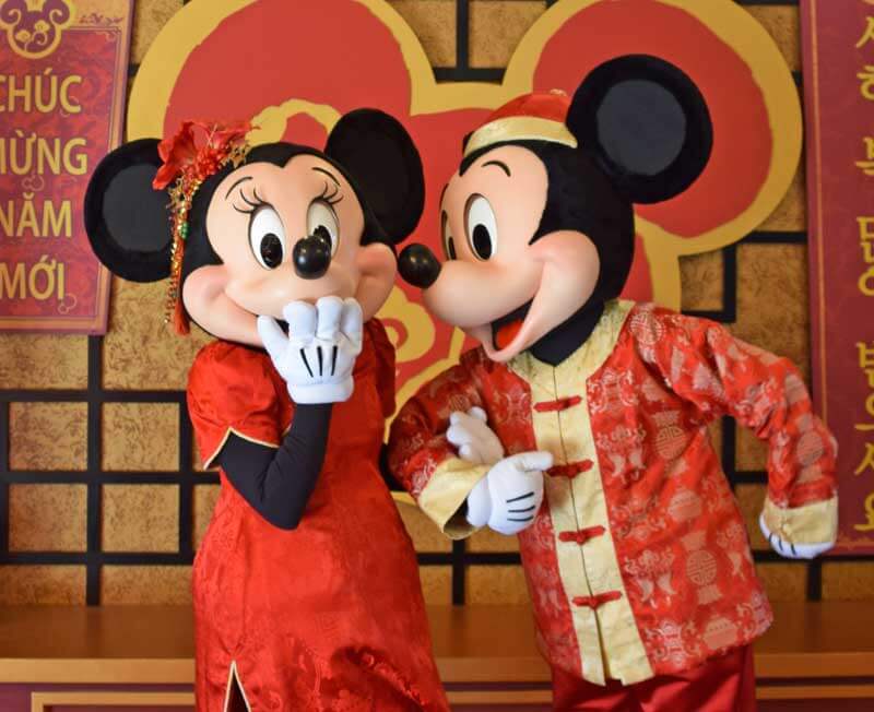 Mickey and Minnie at Lunar New Year - Disneyland Events 2020