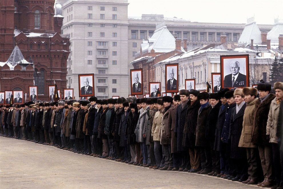 1985 Похороны Константина Черненко Абрамочкин.jpg