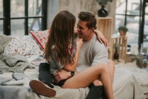 Как влияет на мужчин влюбленность